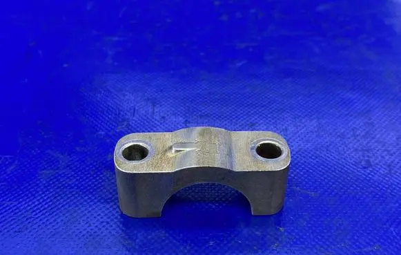 Opel Antara Other cylinder head part 12566827