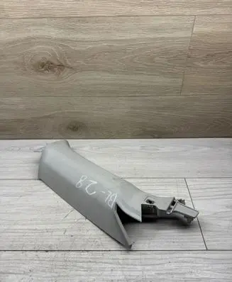 Volkswagen Golf VII (C) pillar trim 5G9867287B M7417
