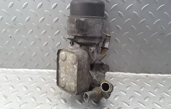 Ford Focus C-MAX Oil filter mounting bracket 9656830180