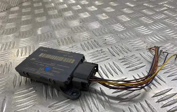 Volkswagen Touareg II Tire pressure control unit 7P6907273F TS8SG4G4 053120500503