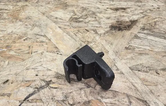 Maserati Coupe Sun visor clip/hook/bracket 