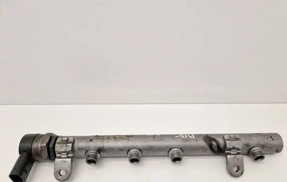 Mercedes-Benz E W211 Fuel main line pipe A6420700495