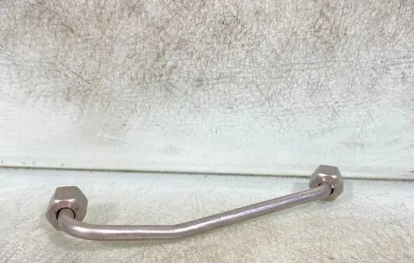 BMW 3 E90 E91 Fuel injector supply line/pipe 4561984014207