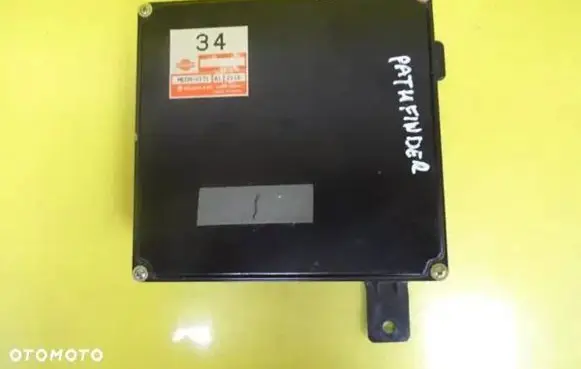 Nissan Pathfinder WD21 Engine control unit/module MECMV171 A12116