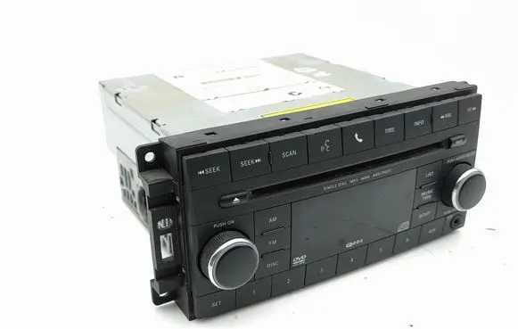 Chrysler Grand Voyager V Radio/CD/DVD/GPS head unit 05064954AC 05979Z03B TT1AA2010Y9586