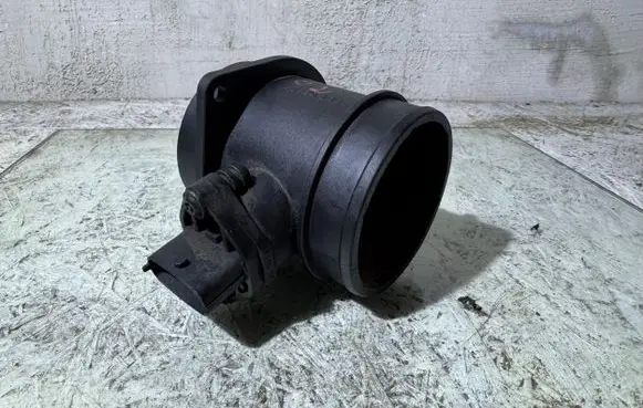 Volvo S60 Mass air flow meter 0280218088 8670115