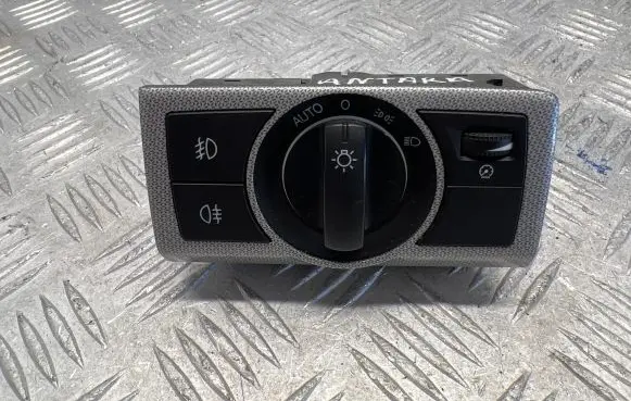 Opel Antara Light switch 20988694