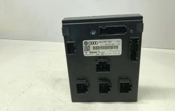 Audi A4 S4 B8 8K Comfort/convenience module 8K0907063