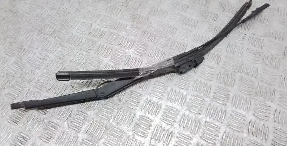 Volvo XC90 Windshield/front glass wiper blade 30753819