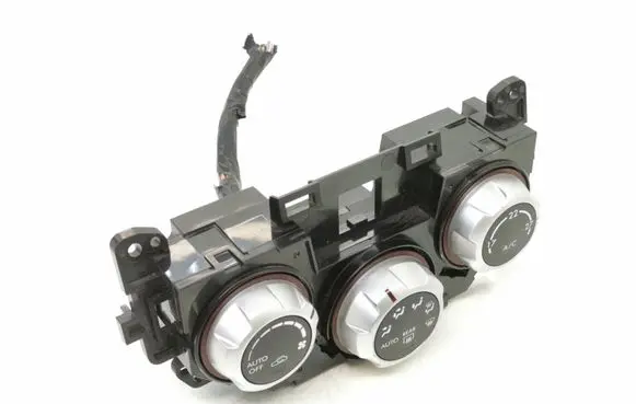 Subaru Impreza III Climate control unit 72311SC110 T1007772LB 98928CA0951