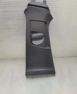 Volvo V40 Cross country (B) pillar trim (top) 31102349 31307224