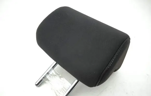 Hyundai Kona II Rear seat headrest 
