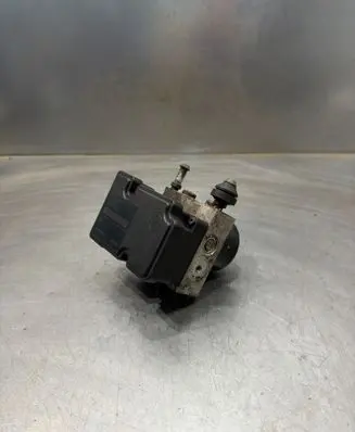 Suzuki Grand Vitara II ABS Pump 06210905763 TA85H030F8 X2T37572M