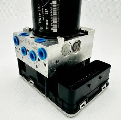 Porsche Cayenne (92A) ABS control unit/module 7P5614518B 7P0907379T 10021210444