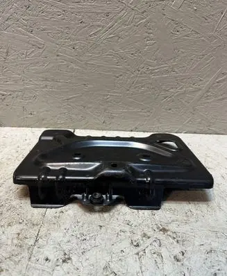 Battery tray