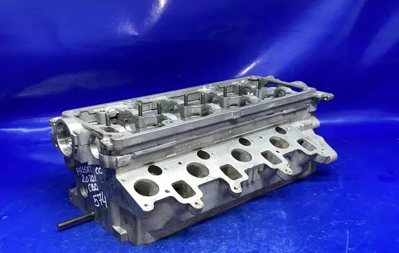 Volkswagen PASSAT CC Engine head 03L103373E 03L103286