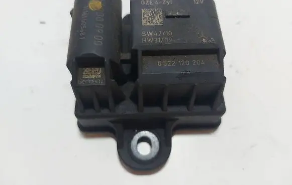 Mercedes-Benz C W204 Glow plug pre-heat relay A6519000900