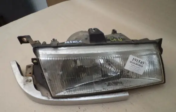 Hyundai Pony Headlight/headlamp