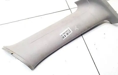 Ford Focus (B) pillar trim (top) 98abn31011amw p68pa