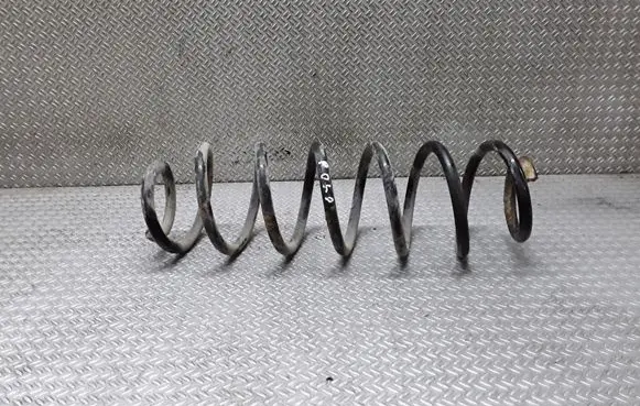 Volkswagen Polo Rear coil spring
