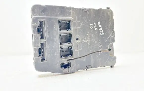 Renault Scenic II - Grand scenic II Comfort/convenience module 8200724370 07022 S118400260H