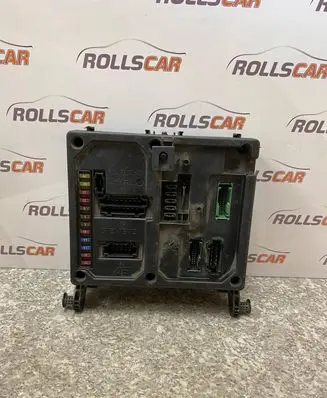 Ford Galaxy Fuse module S120042300B