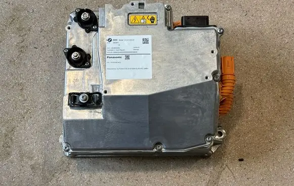 BMW X1 U11 Voltage converter inverter 5B335F3
