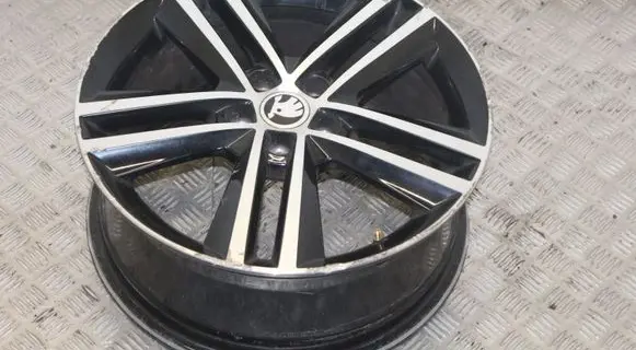 Skoda Rapid (NH) R17 alloy rim 5JA601025D 5JA601025E