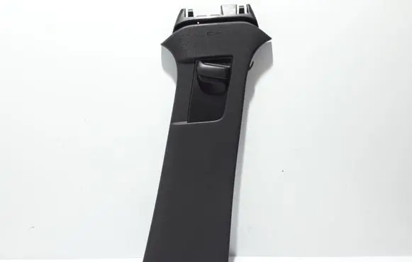 (B) pillar trim (bottom)
