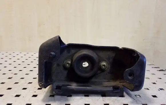 Peugeot 206 Engine mount bracket 96230491