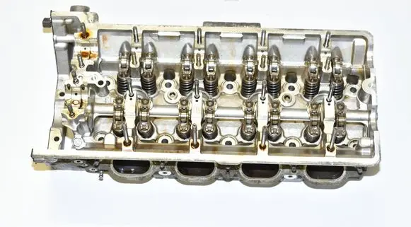 BMW 7 E65 E66 Engine head 7542612