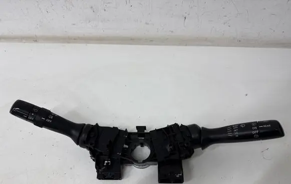 Toyota Yaris Wiper turn signal indicator stalk/switch 17F001