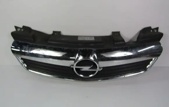 Opel Zafira B Front grill 