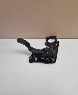 Toyota Yaris Cross Accelerator throttle pedal 78110K0030 31801823410
