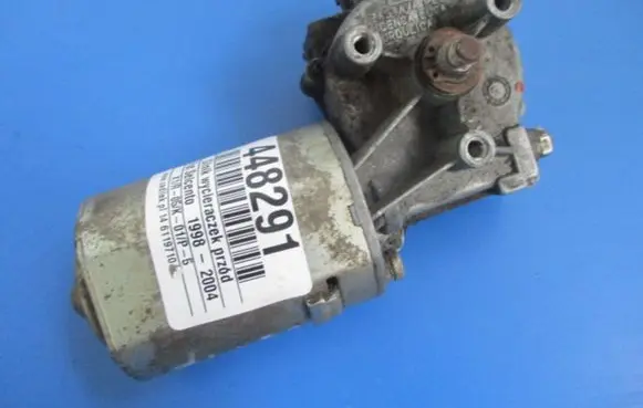 Fiat Seicento/600 Front wiper linkage and motor