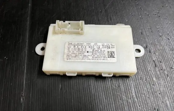 Mercedes-Benz E W212 Door control unit/module A2129001929 A2129028210 A2129010107