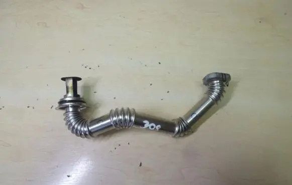 Peugeot 308 Turbo turbocharger oiling pipe/hose 9803842980 VD2669