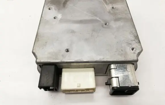 Toyota RAV 4 (XA30) Power steering control unit/module 8965042040