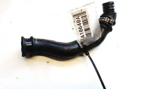 Ford Focus Breather hose/pipe 98ff6a886ad 98ff-6a886-ad