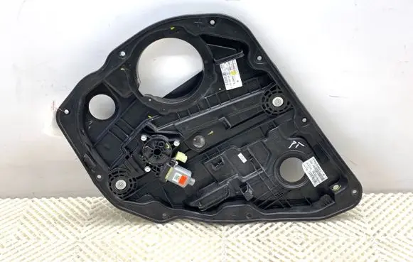 KIA Ceed Rear door window regulator with motor 9470000200