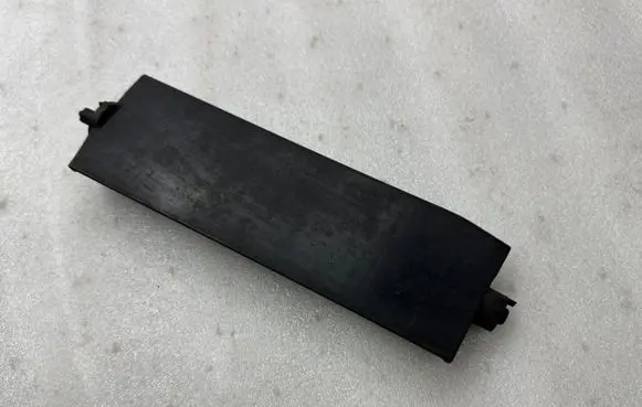 Tesla Model Y Intercooler air guide/duct channel 155978900A