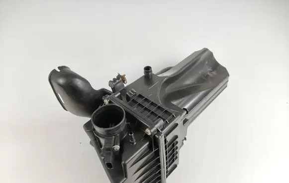 Ford Fiesta Air filter box AV219600AA