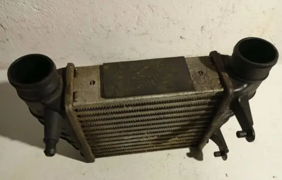 Audi A4 S4 B7 8E 8H Intercooler radiator 8E0145806M