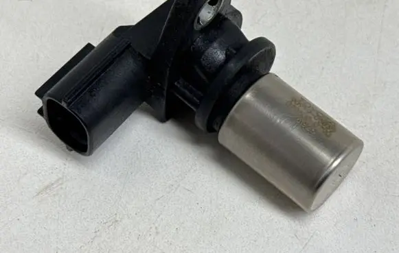 Lexus LS UCF30 Crankshaft position sensor 9091905035