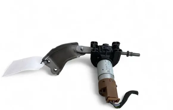 Volvo XC90 Seat adjustment motor C06710106