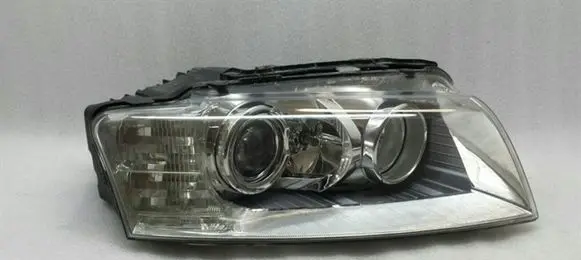 Audi A8 S8 D3 4E Headlight/headlamp