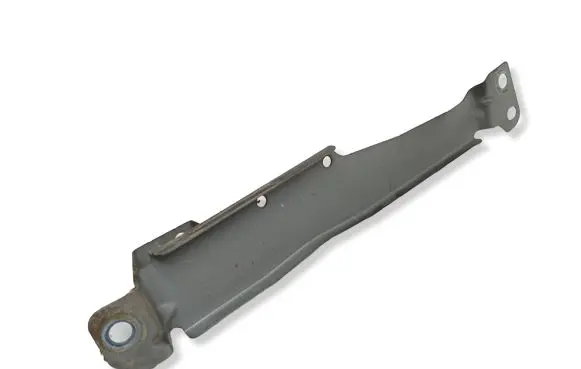 Volvo S60 Fender mounting bracket 31468233 B09CD