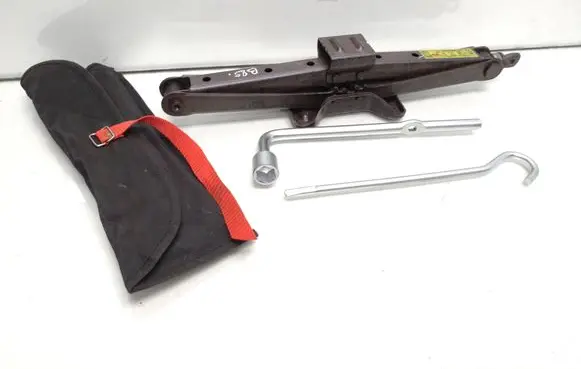 Honda CR-V Lift Jack 