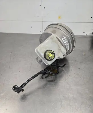 Master brake cylinder