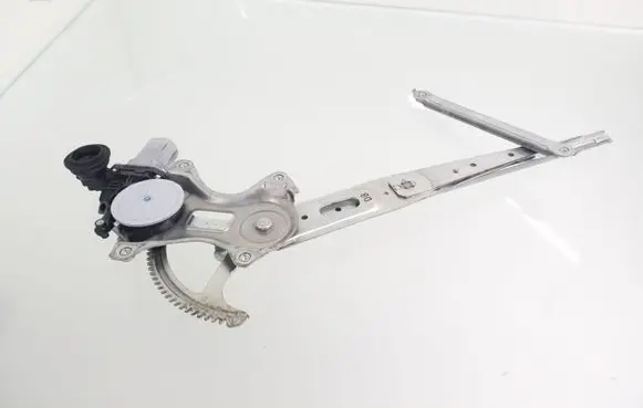 Toyota RAV 4 (XA40) Front door window regulator with motor 8571035180 2621002331